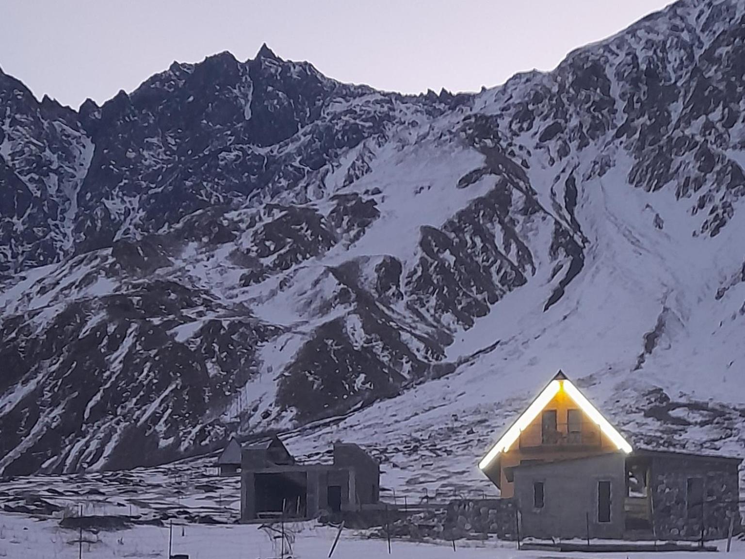 Mountain Flower Cottage Kazbegi Kültér fotó